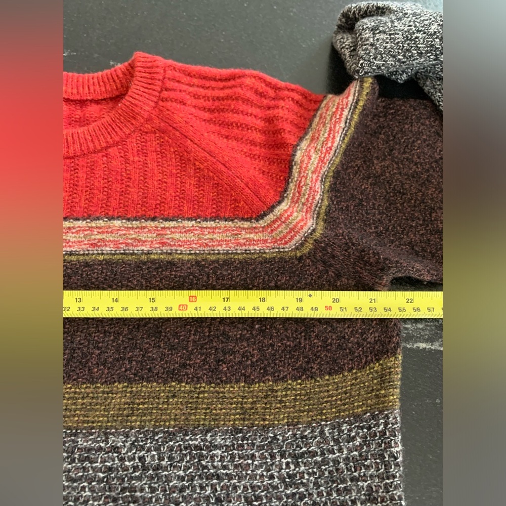 Lambswool Crewneck Warm Boyfriend Sweater, ROOTS Canada, Autumn Outerwear, L - Picture 11 of 14